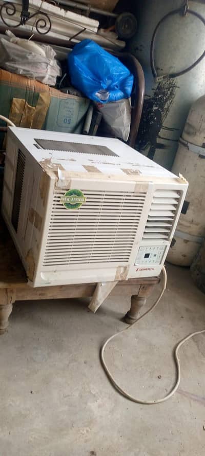 General window Ac