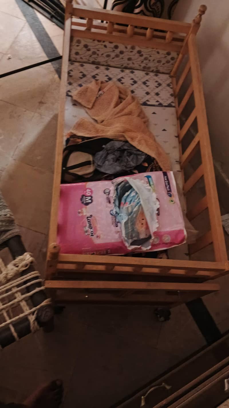 baby cot 0