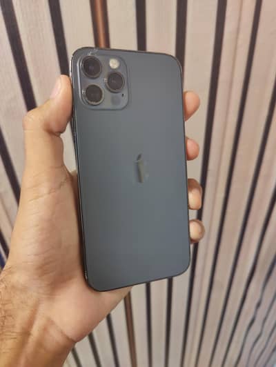 Apple iPhone 12 Pro