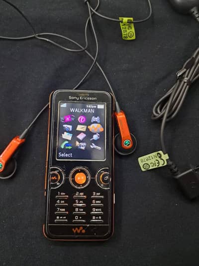 Sony Ericsson W610i Non PTA Read Add
