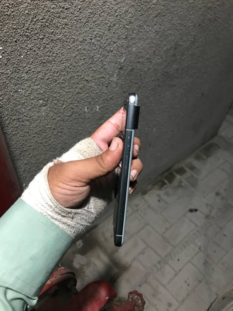 Google Pixel 8 1