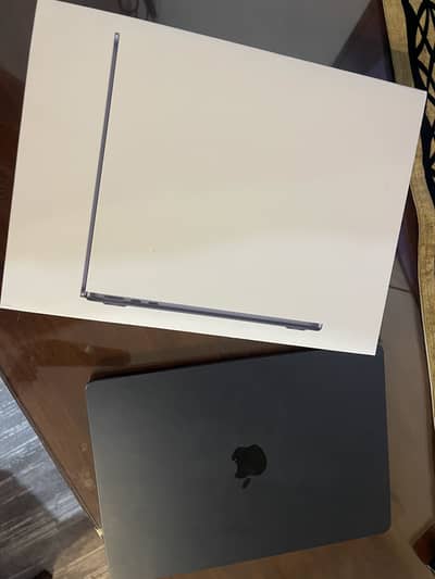 Macbook Air M2 8gb new