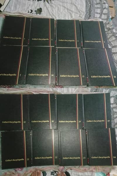 Collier's Encyclopedia 16 Volume set -1995 Final Edition