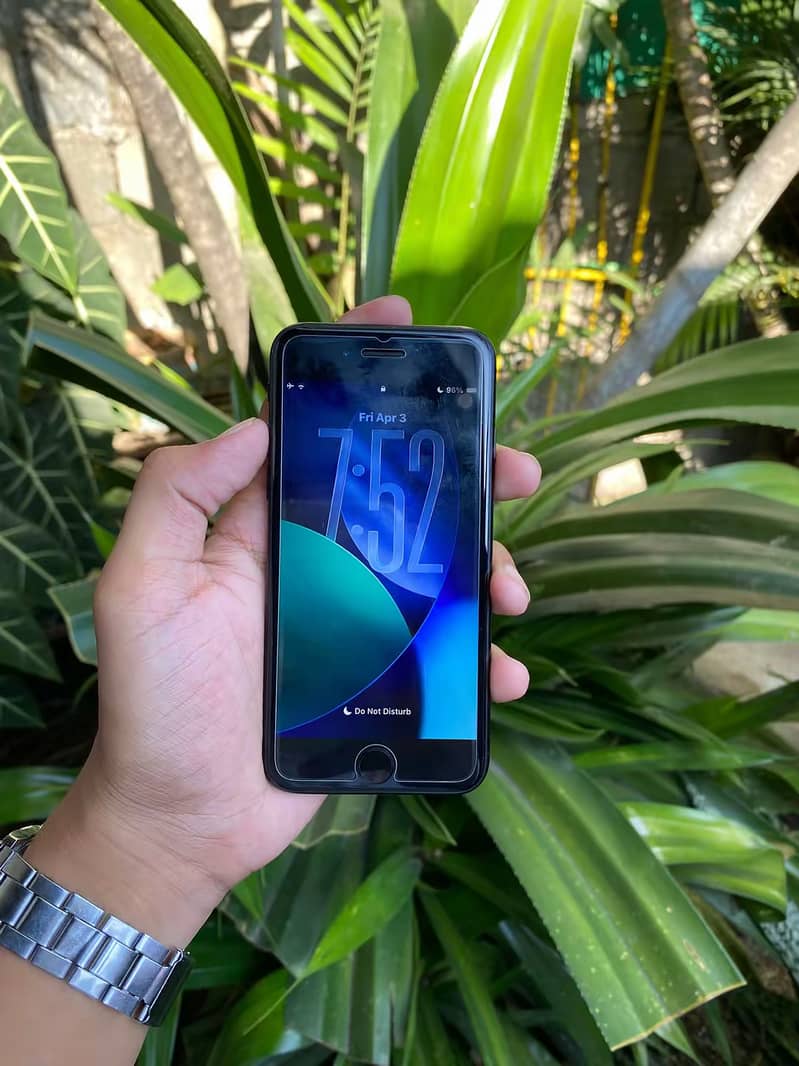 Apple iPhone SE 1