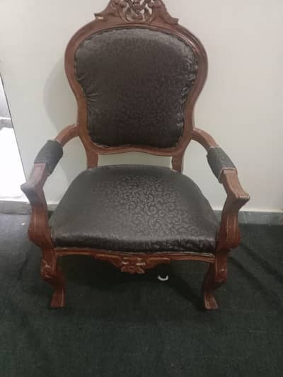 2 chairs set urgent for sale