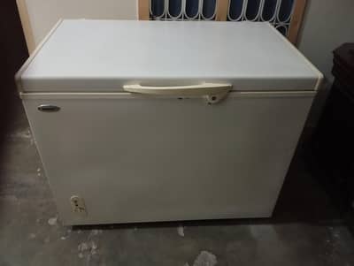 Waves Deep freezer