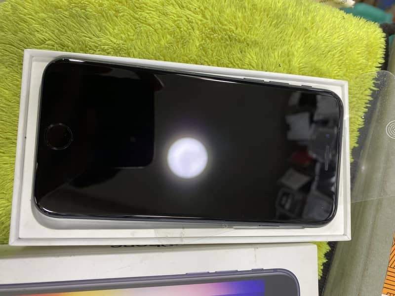 Apple iPhone SE 1