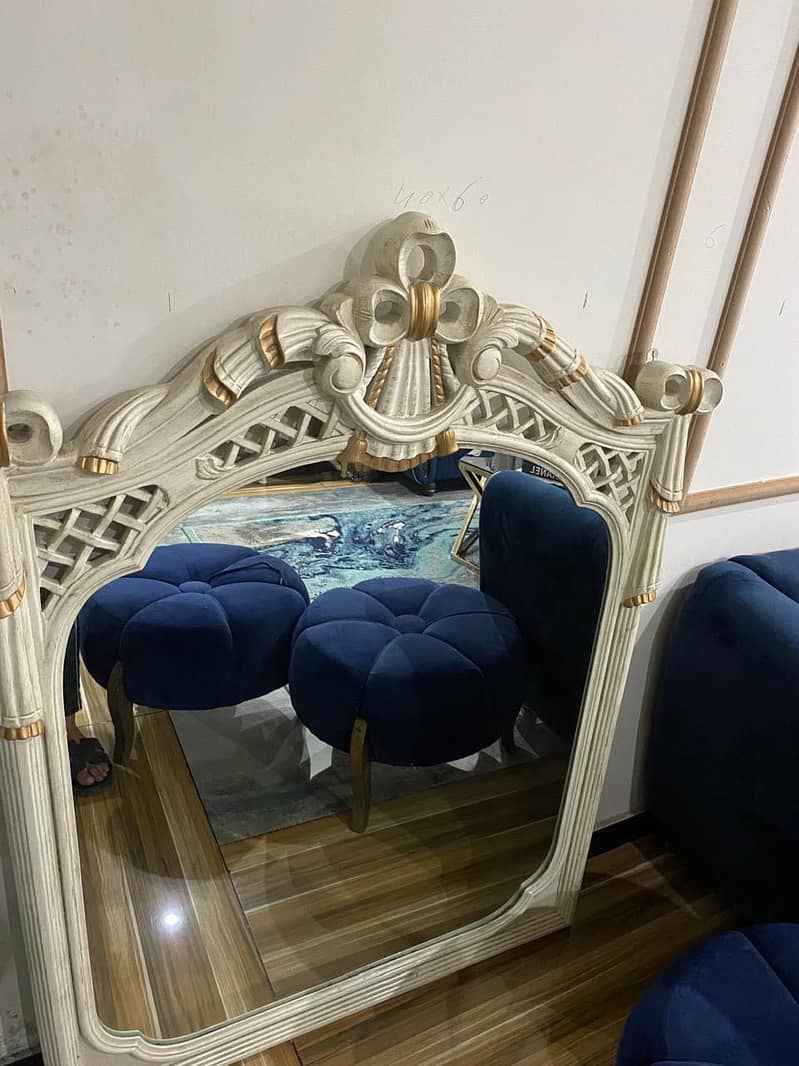 Mirror 0