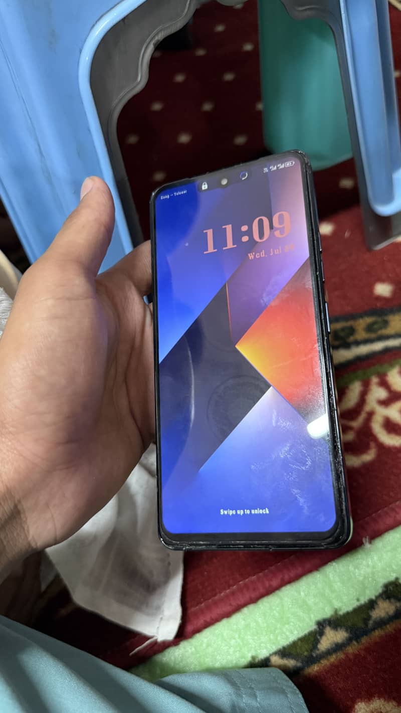 Tecno CAMON 20 1