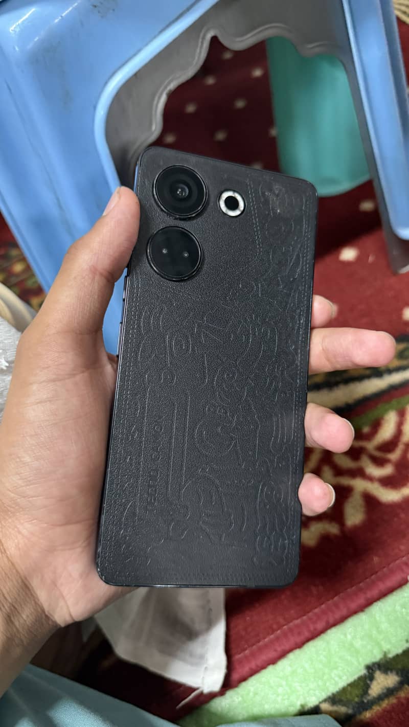 Tecno CAMON 20 3