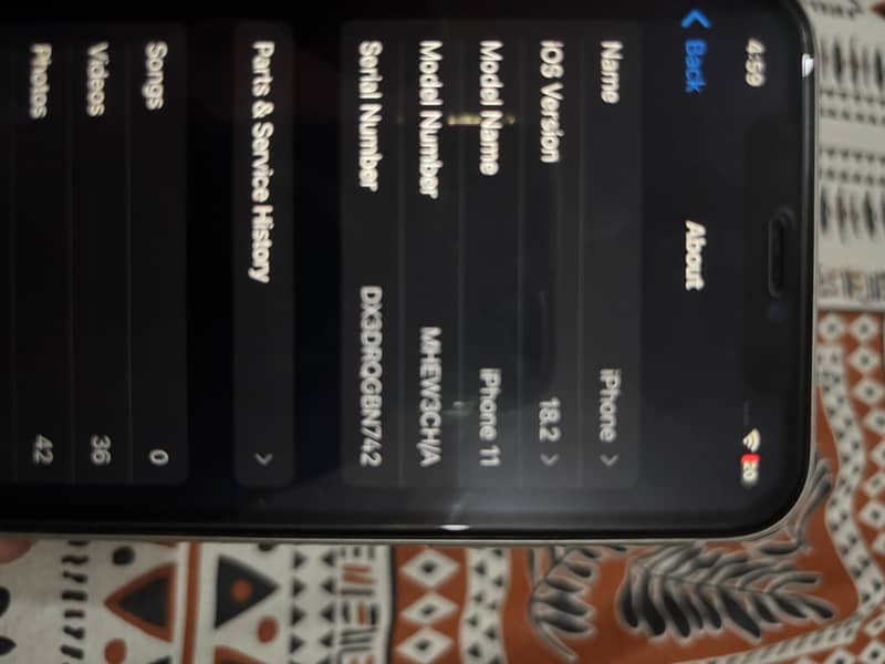 Apple iPhone 11 0