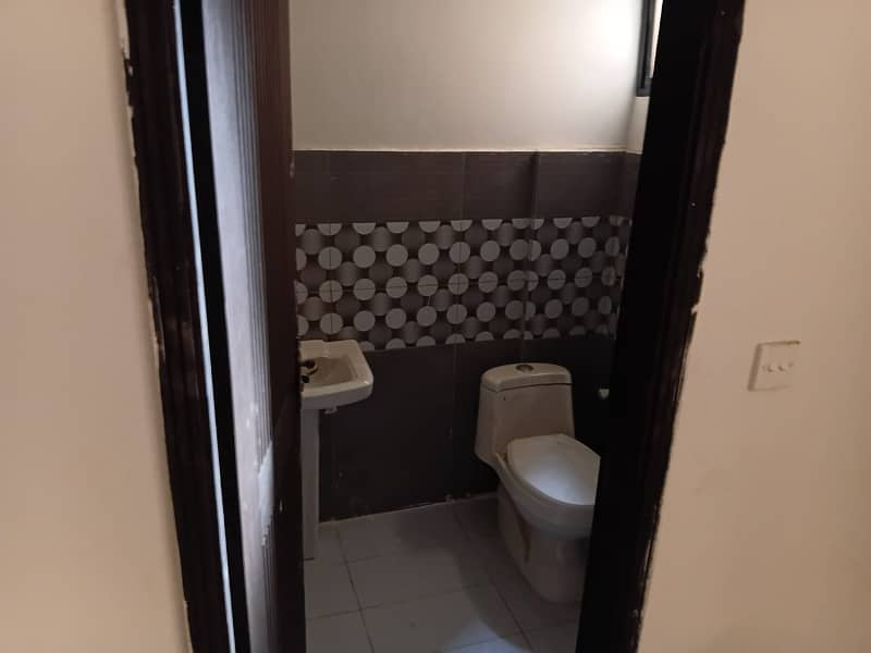 Flat For Rent 20