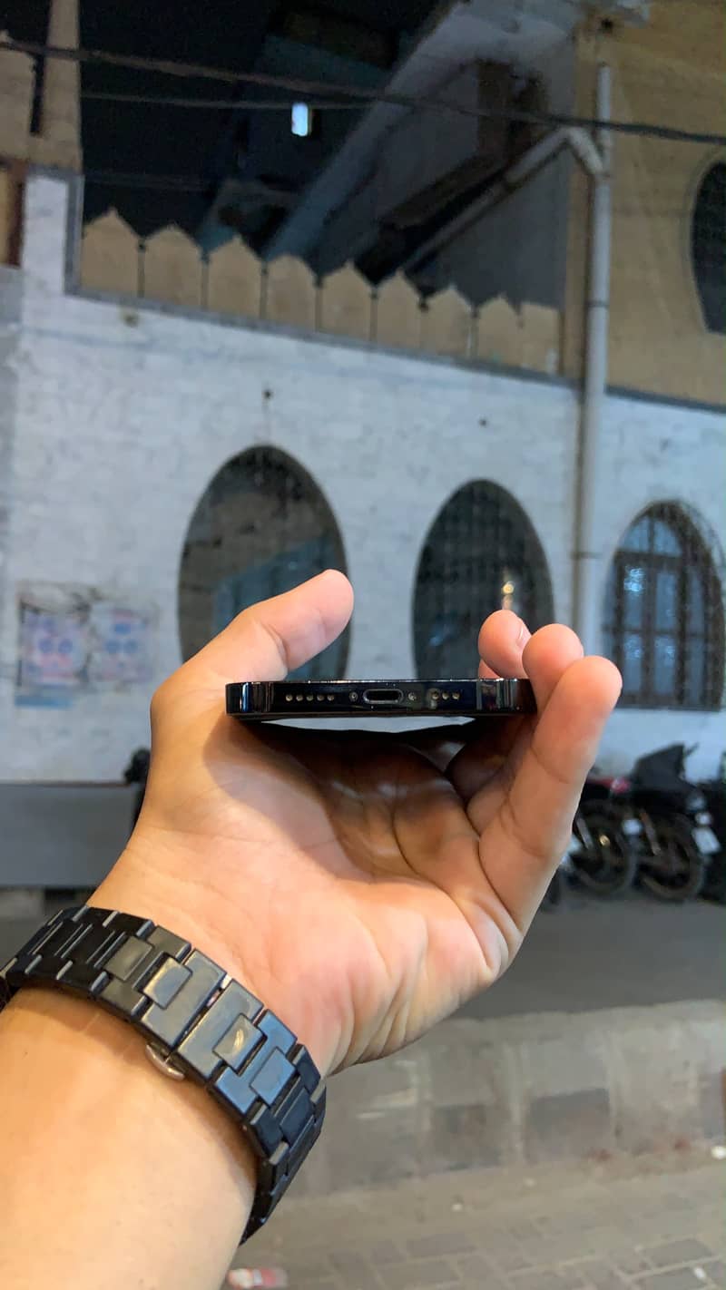 iPhone 12 Pro 3