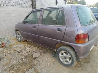 Daihatsu Cuore 2001