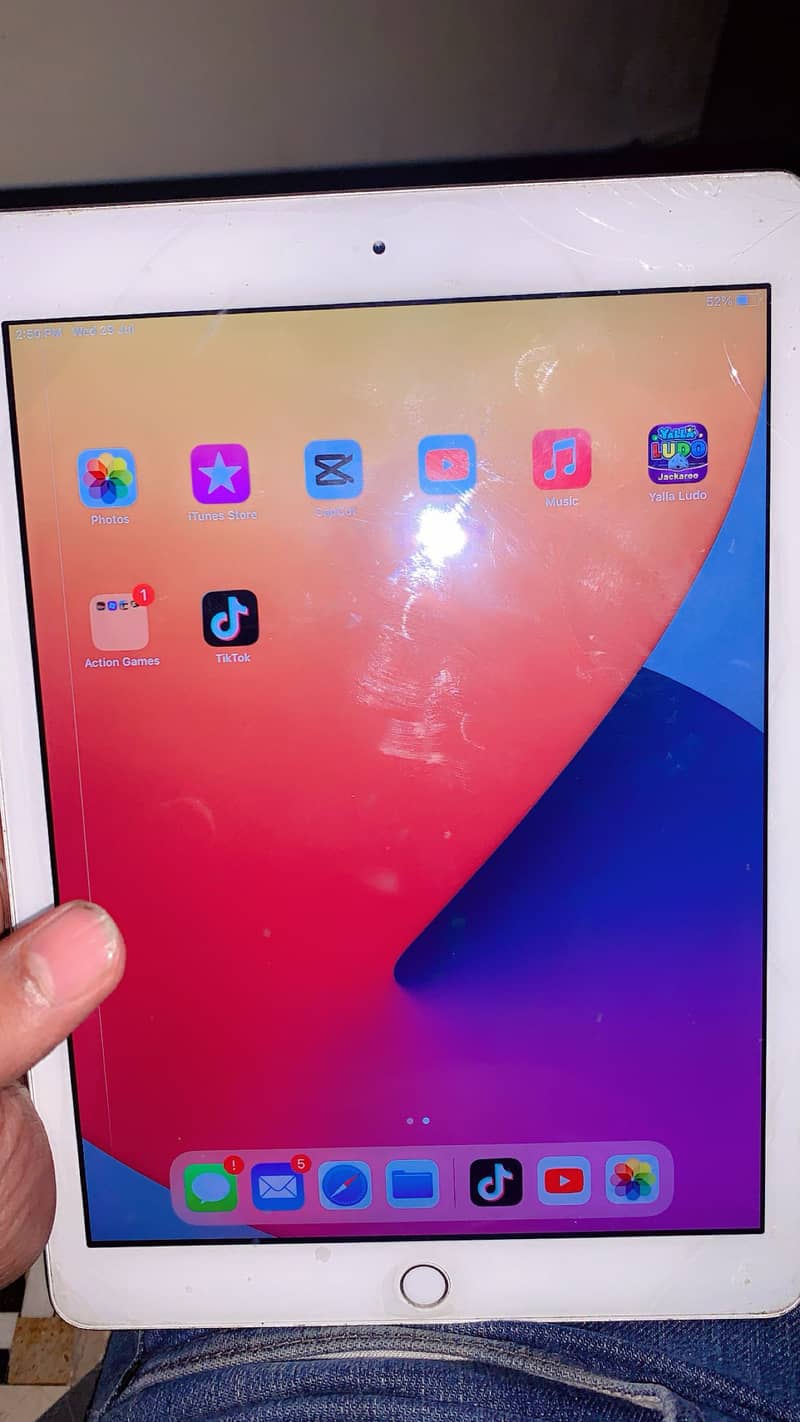 Apple tablet 1
