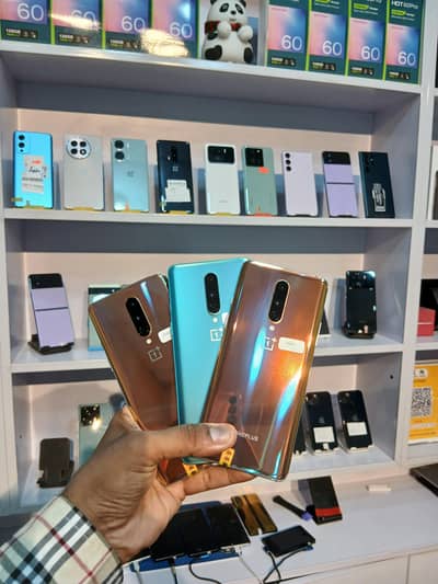 One Plus 8 12Gb 256Gb ( 865 Snapdragon 5G ) Bramd new 10/10