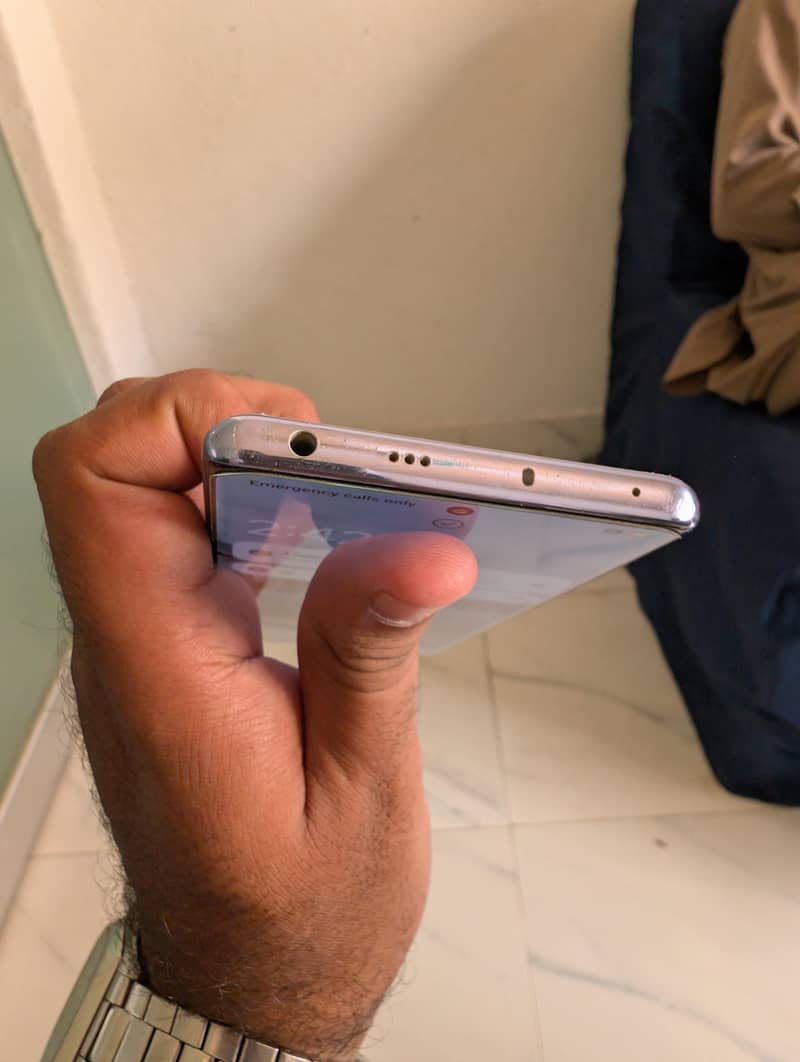Xiaomi Redmi Note 14 Pro 4