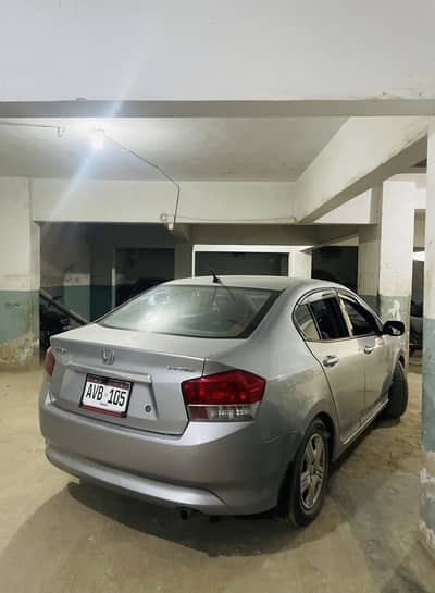 Honda City 2011 end Silver For Sale Neat And Clean!!!