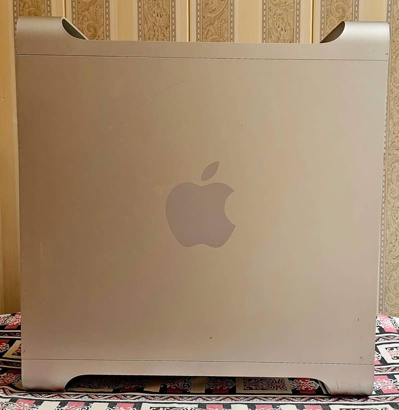 2 Apple CPU A1177 3