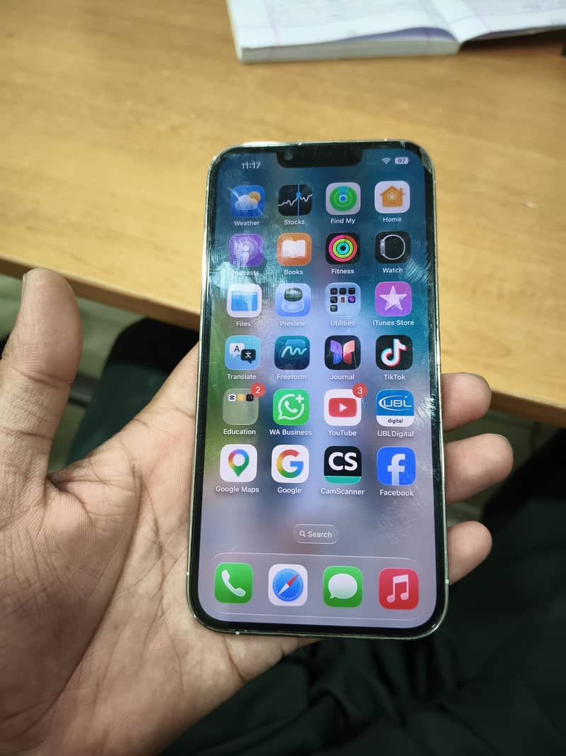 Apple iPhone 13 Pro 7