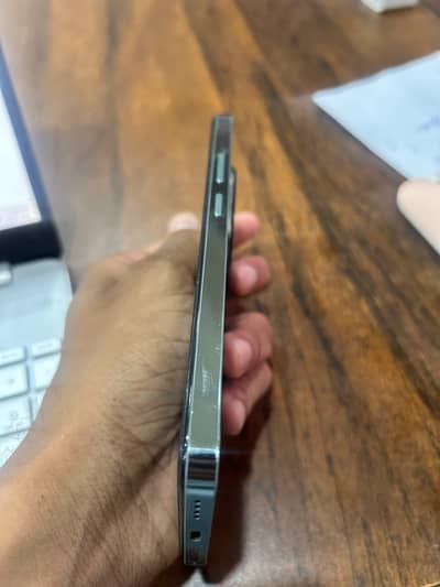 Realme 12 Plus 5G