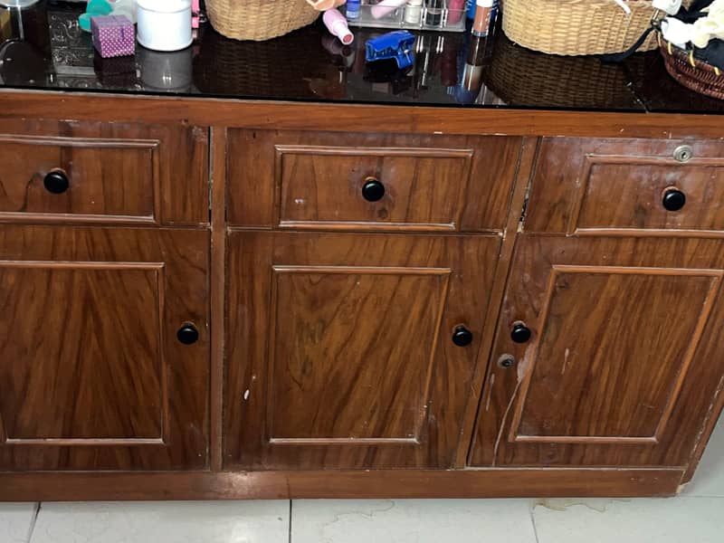 dressing table 2