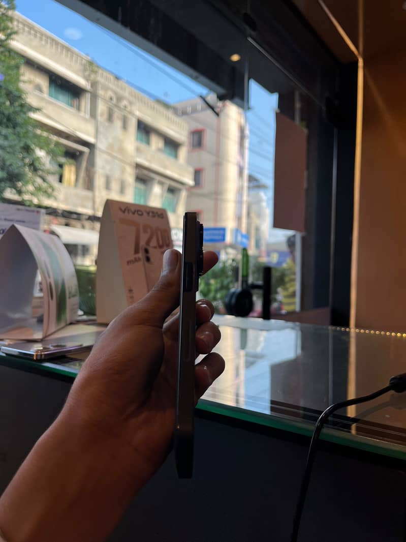 Apple iPhone 14 Pro 4