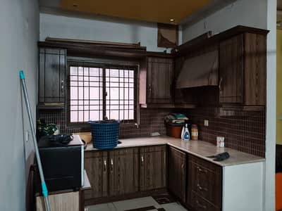 10 marla Upper portion available for rent wapda Town ph1 block g4 semi furnished Seprate geraj