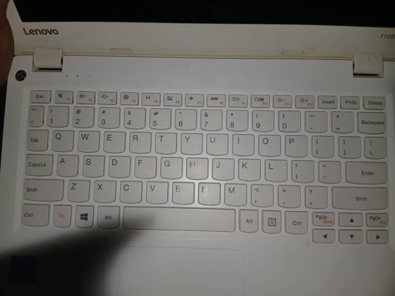 Laptop 0