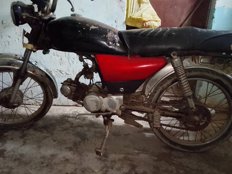 Pak Hero  2007model 1