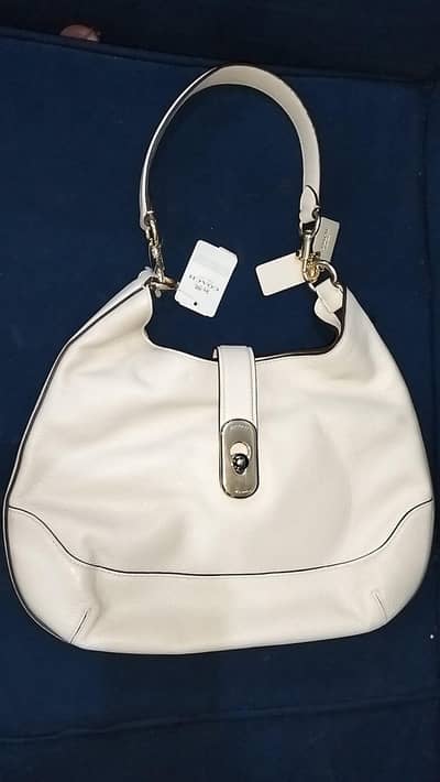 COACH PBL LTH AMBR HOBO HANDBAG