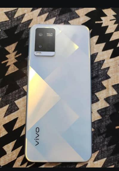 Vivo Y21