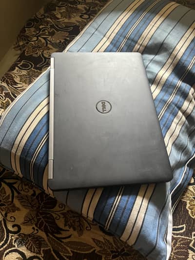 Dell Core i5 6th Gen laptop 8gb ram 128ssd