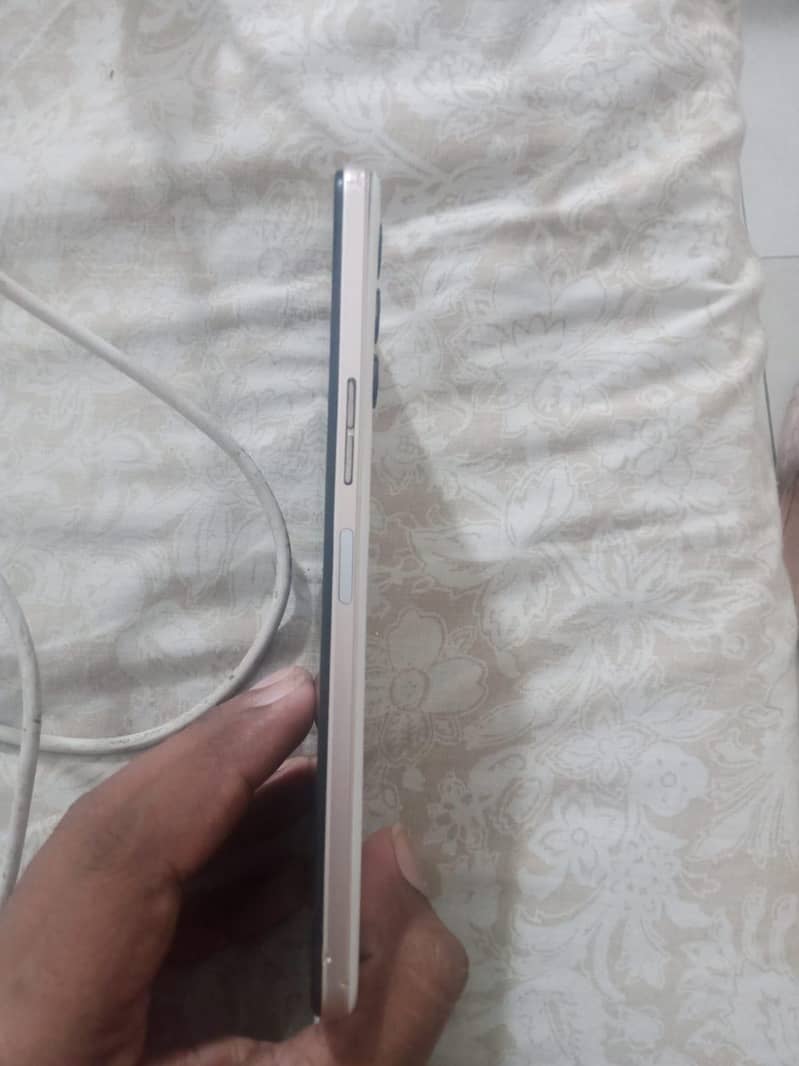 Tecno CAMON 18T 4