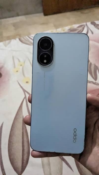 OPPO A18