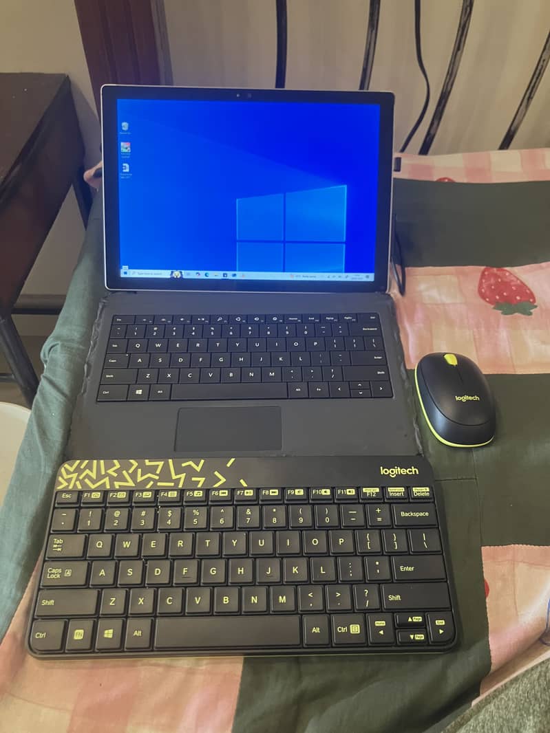 Microsoft surface pro 4 laptop 10