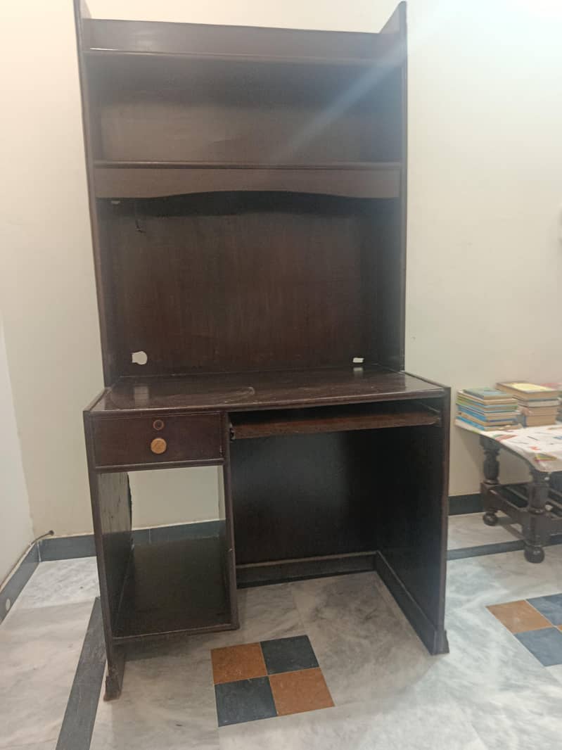 Computer table 2