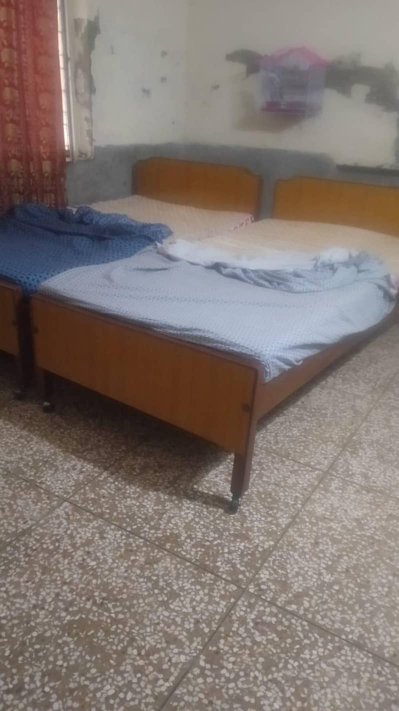 2 single bed 0
