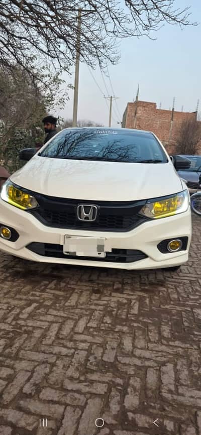 Honda City i-VTEC 2025 – Automatic | White | Excellent Condition