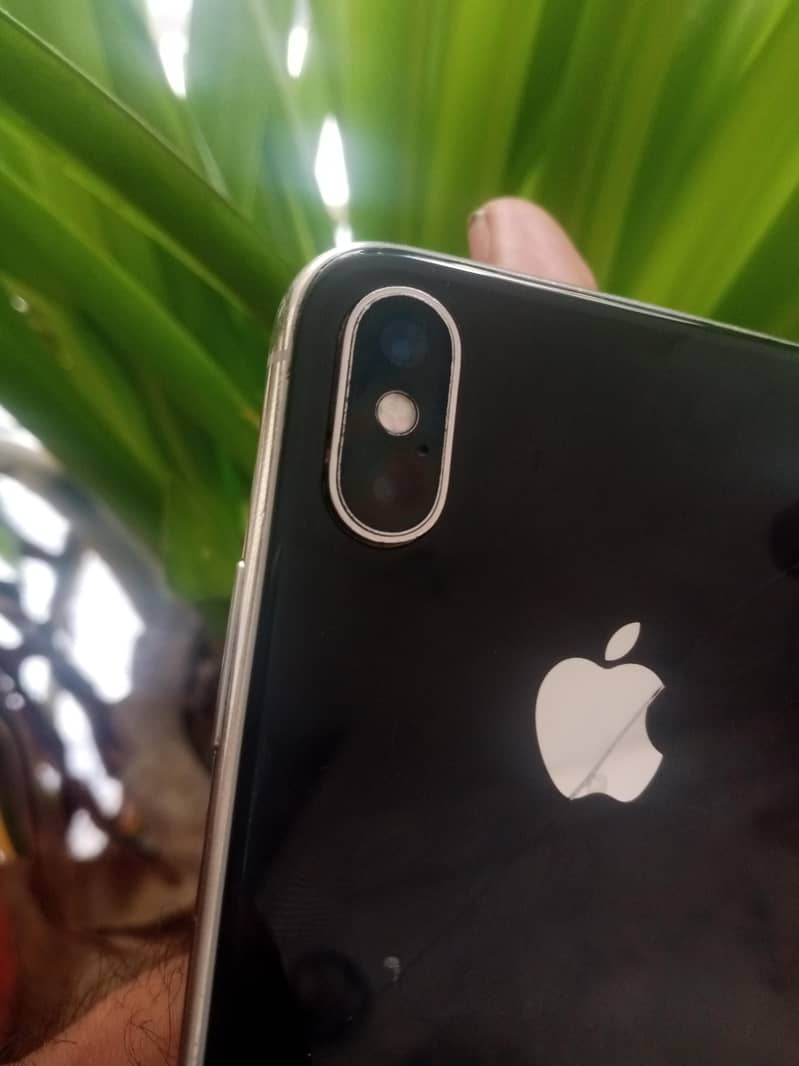 Apple iPhone X 2