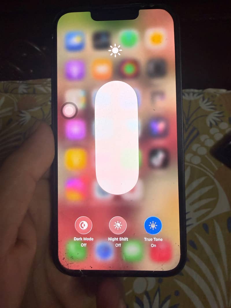 Apple iPhone 13 9