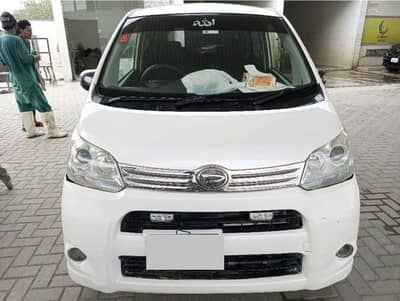 Daihatsu Move 2011