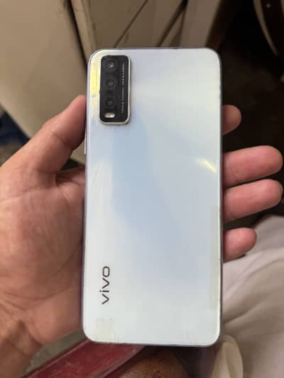 Vivo y20 4gb ram 64gb memory