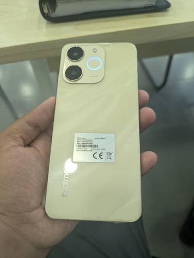Realme note 70
