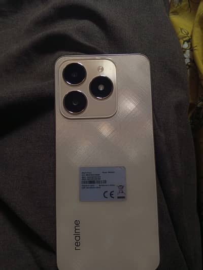 Realme C61