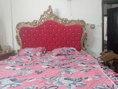 King size bed for sale