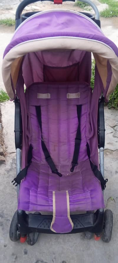 Used Foldable Baby Stroller in Good Condition