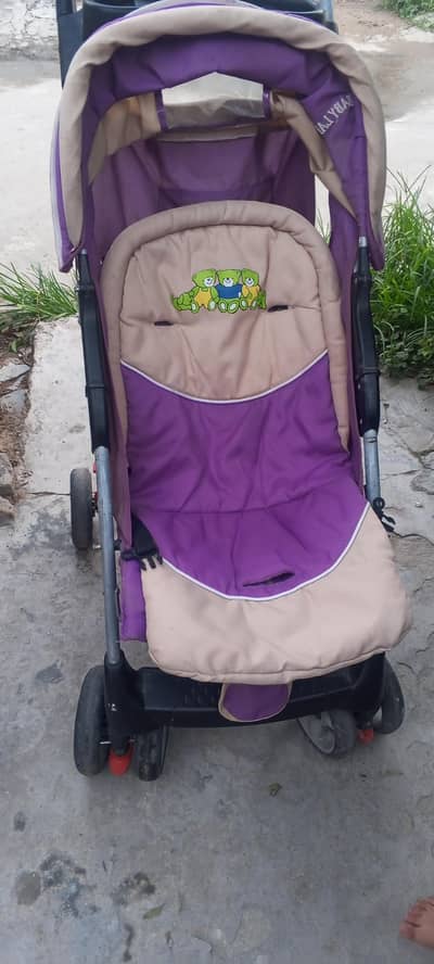 Used Foldable Baby Stroller in Good Condition
