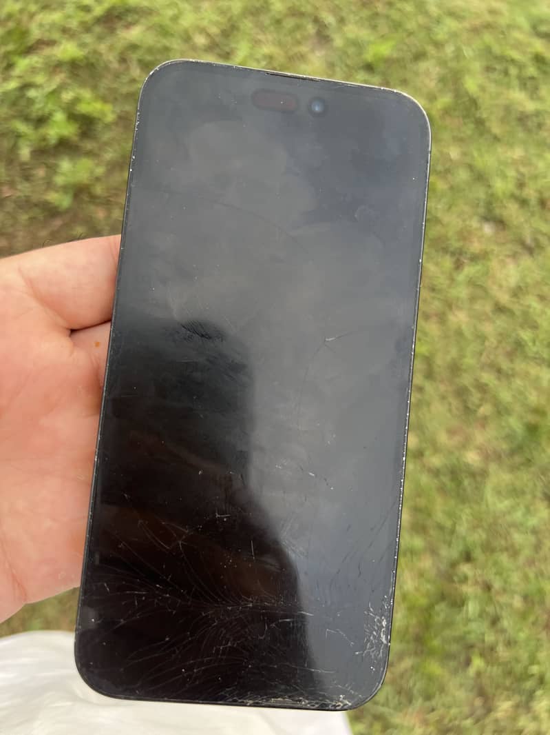 iPhone 14 Pro max 1