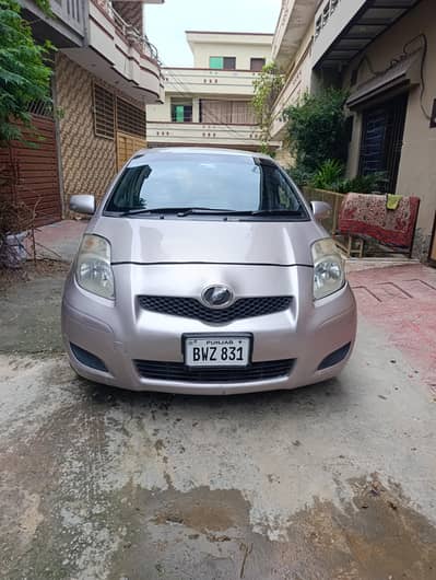 Toyota Vitz 2010